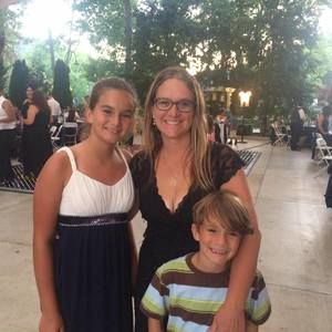 Meet your Posher, April